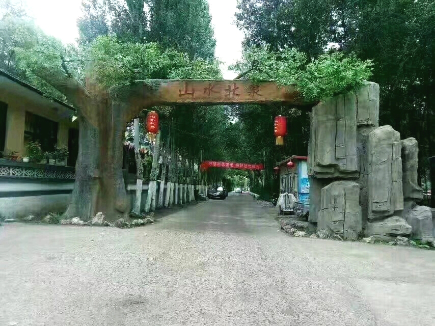 仿真榕樹大門，秒殺景區(qū)優(yōu)勢！