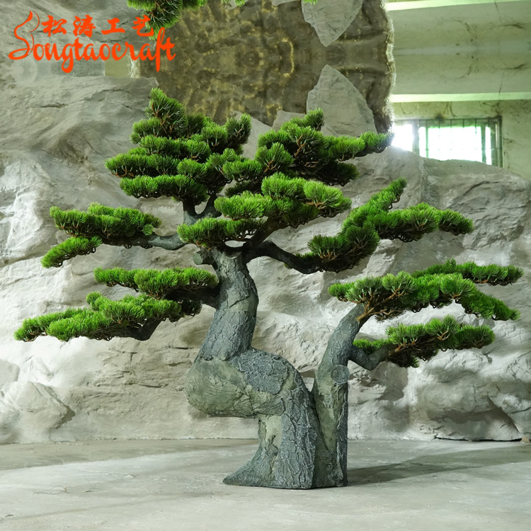 仿真造型松樹